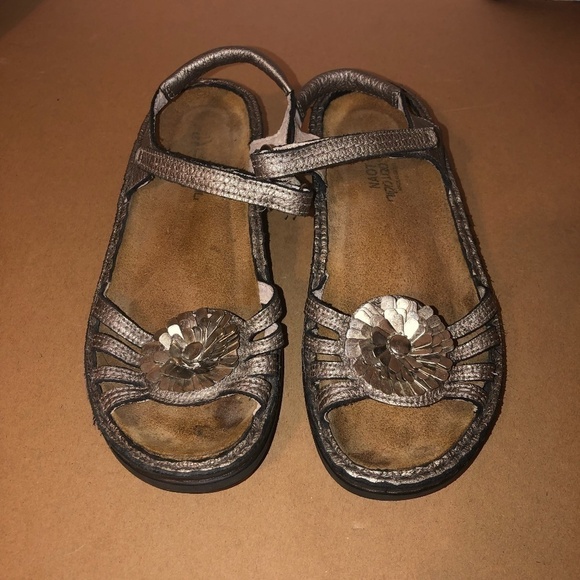NAOT Sandals Women's Size US6/6.5 Metallic Silver Strappy Floral Open Toe Shoes - Picture 4 of 11